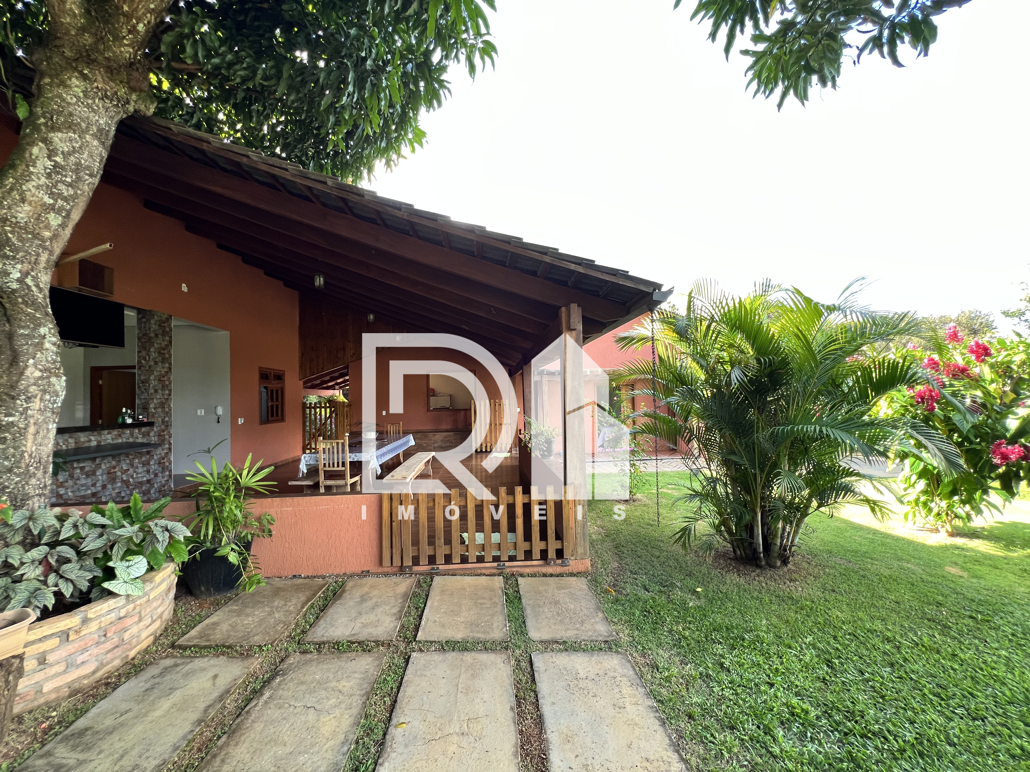 Imagem Casa com 3 Quartos à Venda, 400 m² em Alexânia - Alexânia
