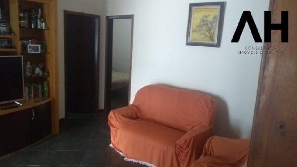 Imagem Casa com 3 Quartos à Venda, 350 m²em Piratininga - Niterói Imagem Casa com 3 Quartos à Venda, 350 m²em Piratininga - Niterói