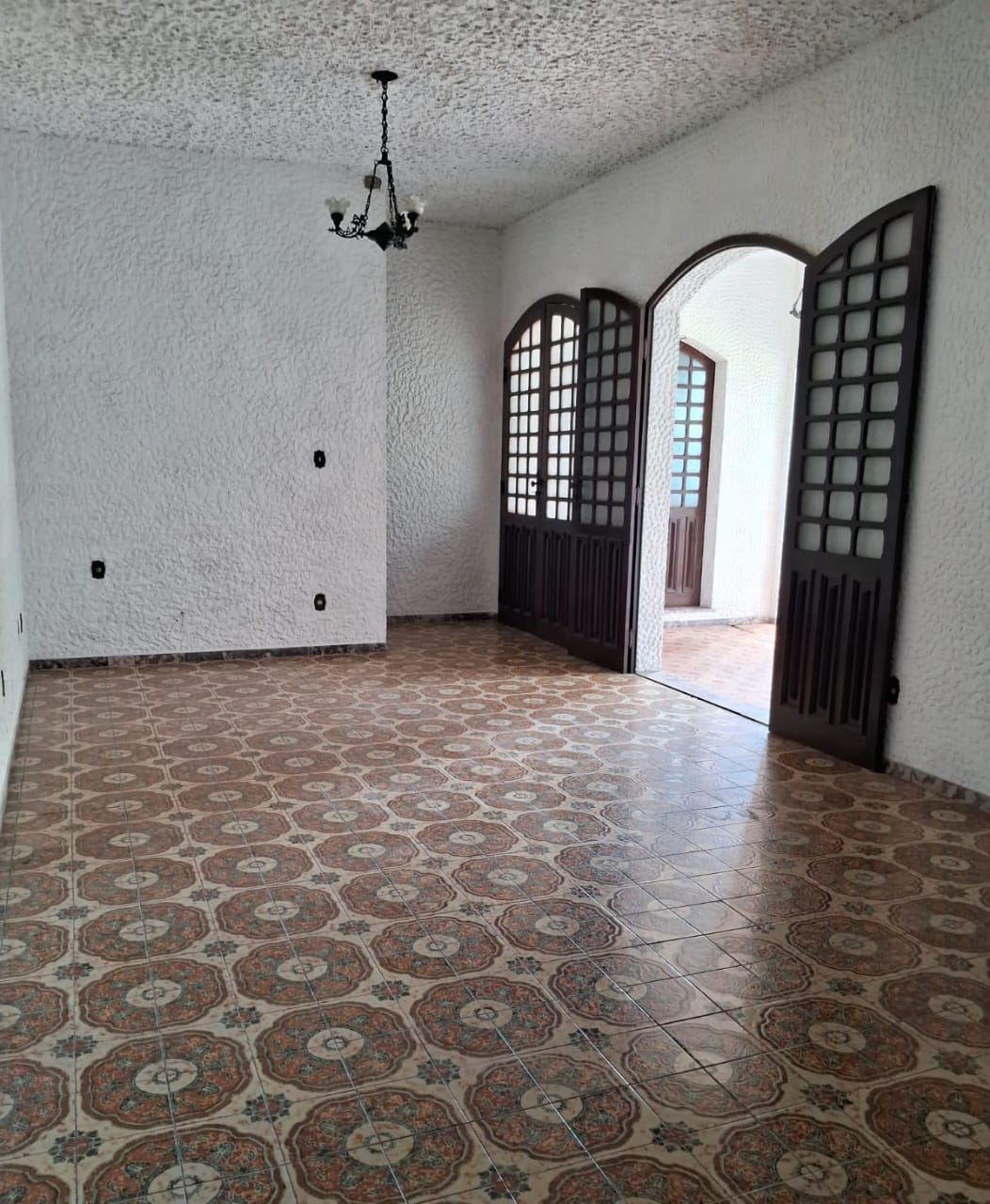 Imagem Casa com 3 Quartos à Venda, 607 m² em Marco - Belém Imagem Casa com 3 Quartos à Venda, 607 m² em Marco - Belém