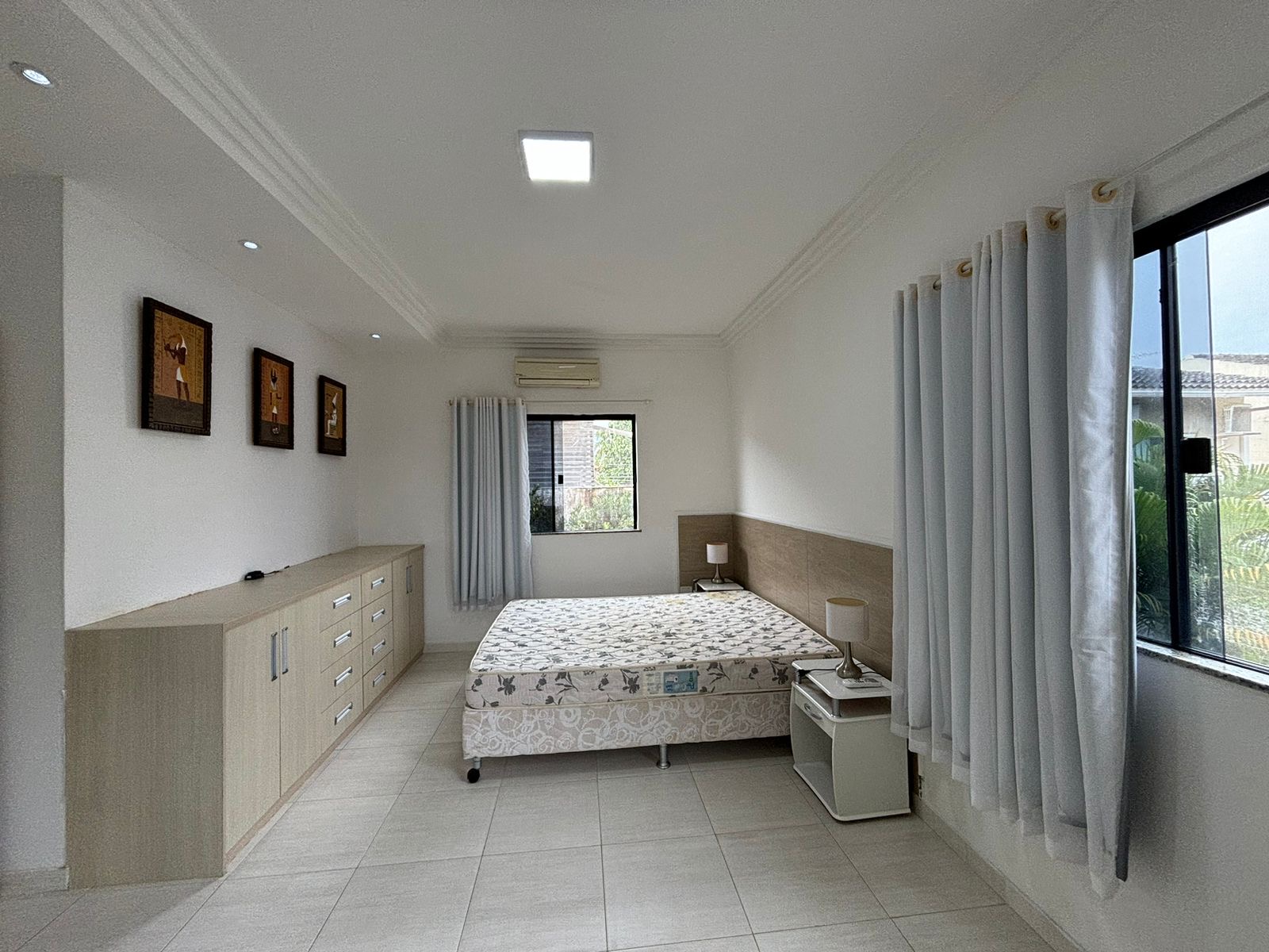 Imagem Casa com 3 Quartos para Alugar, 170 m²em Buraquinho - Lauro de Freitas Imagem Casa com 3 Quartos para Alugar, 170 m²em Buraquinho - Lauro de Freitas