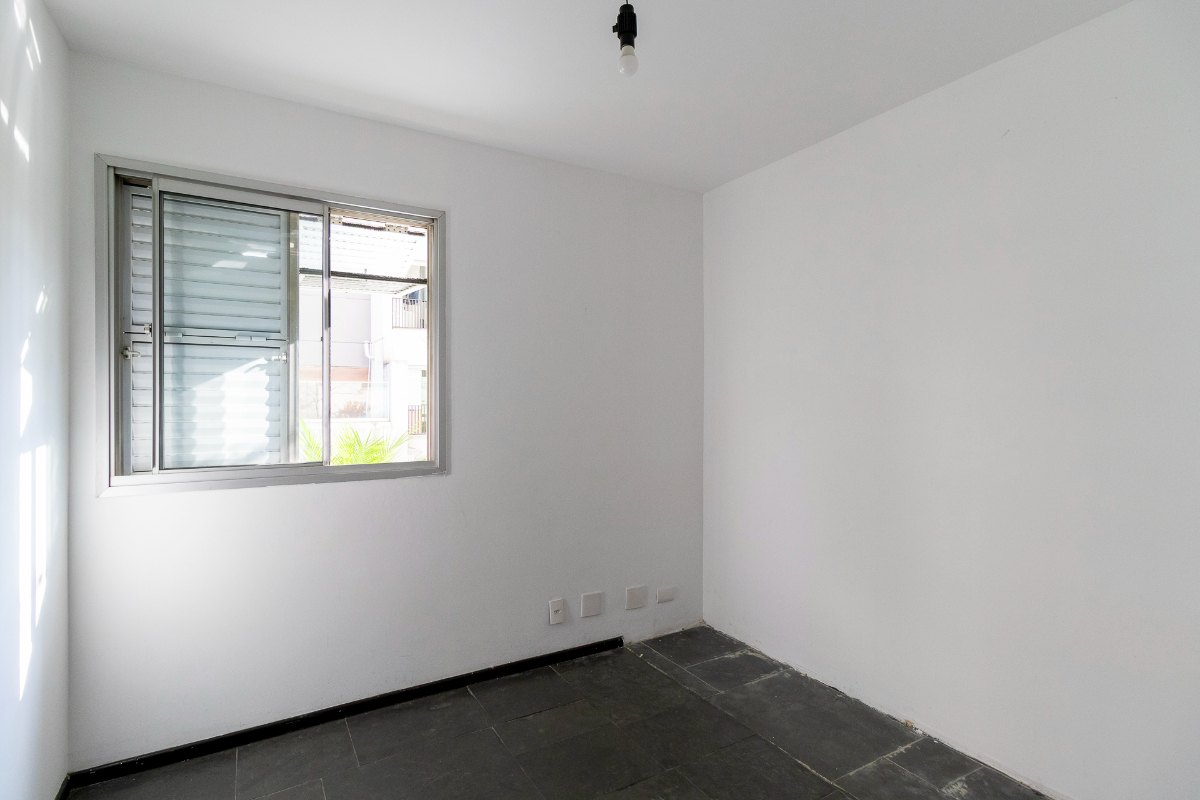 Imagem Apartamento com 2 Quartos à Venda, 51 m² em Vila Uberabinha - São Paulo