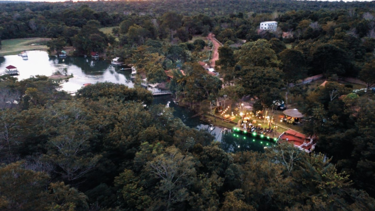 Imagem Chácara com 4 Quartos à Venda, 21.000 m² em Alter do Chão - Santarém Imagem Chácara com 4 Quartos à Venda, 21.000 m² em Alter do Chão - Santarém