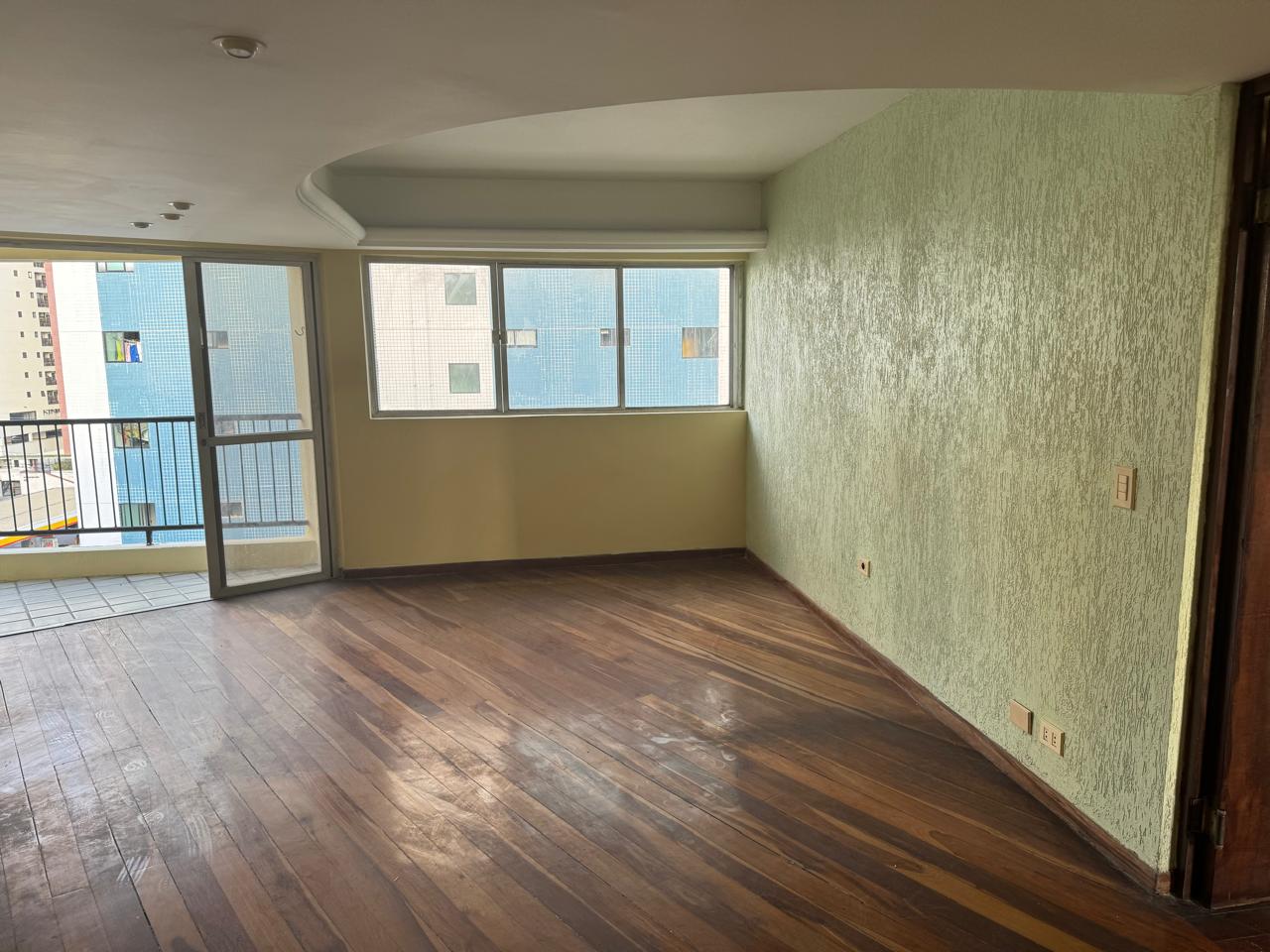 Imagem Apartamento com 3 Quartos à Venda, 150 m² em Piedade - Jaboatão dos Guararapes Imagem Apartamento com 3 Quartos à Venda, 150 m² em Piedade - Jaboatão dos Guararapes
