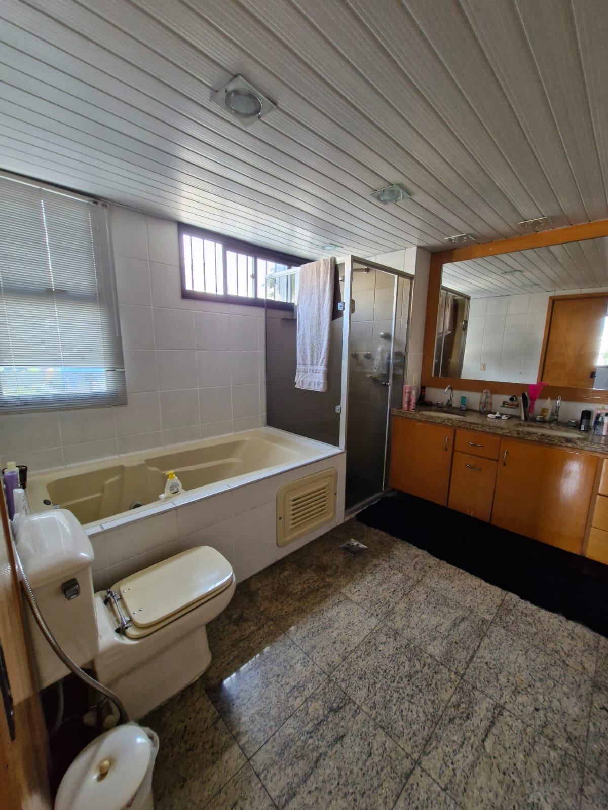 Imagem Apartamento com 3 Quartos à Venda, 234 m²em São Geraldo - Manaus