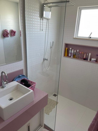 Imagem Casa com 3 Quartos à Venda, 293 m² em Buraquinho - Lauro de Freitas