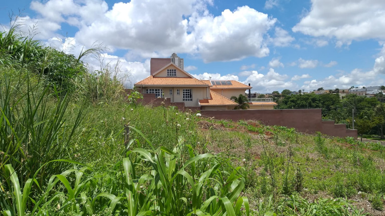 Imagem Terreno à Venda, 347 m² em Parque Veneza - Arapongas Imagem Terreno à Venda, 347 m² em Parque Veneza - Arapongas