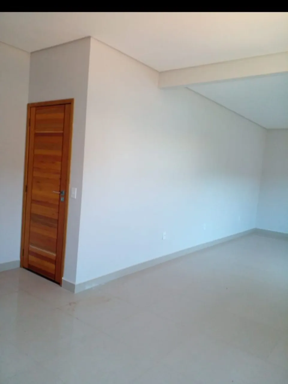 Imagem Sala Comercial para Alugar, 42 m² em Condomínio Residencial Santa Maria (Santa Maria) - Brasília