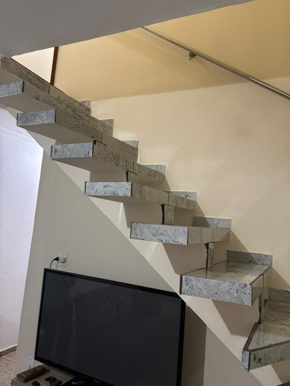 Imagem Casa com 3 Quartos à Venda, 300 m² em Jardim das Rosas (Zona Leste) - São Paulo