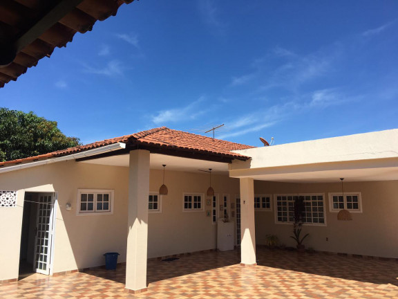 Imagem Sobrado com 4 Quartos à Venda, 253 m² em Setor Habitacional Vicente Pires - Trecho 3 - Brasília