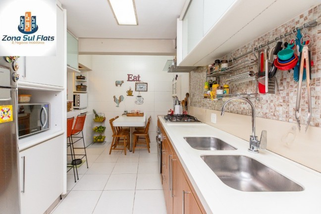 Imagem Casa com 3 Quartos à Venda, 220 m² em Vila Tramontano - São Paulo Imagem Casa com 3 Quartos à Venda, 220 m² em Vila Tramontano - São Paulo