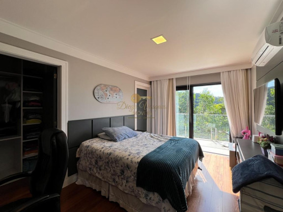 Imagem Casa com 6 Quartos à Venda, 1.713 m² em Quebra Frascos - Teresópolis Imagem Casa com 6 Quartos à Venda, 1.713 m² em Quebra Frascos - Teresópolis
