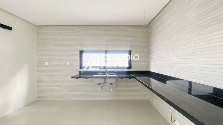 Imagem Casa de Condomínio com 3 Quartos à Venda, 242 m² em Papagaio - Feira De Santana Imagem Casa de Condomínio com 3 Quartos à Venda, 242 m² em Papagaio - Feira De Santana