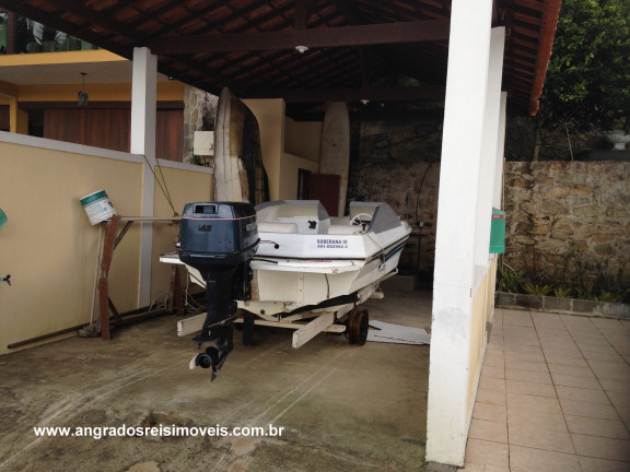 Imagem Sobrado com 4 Quartos à Venda, em Praia Da Chácara - Angra Dos Reis Imagem Sobrado com 4 Quartos à Venda, em Praia Da Chácara - Angra Dos Reis
