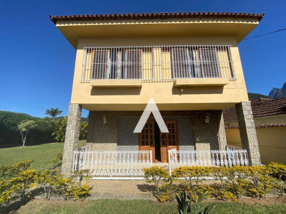 Imagem Casa com 5 Quartos à Venda, 300 m² em Comary - Teresópolis Imagem Casa com 5 Quartos à Venda, 300 m² em Comary - Teresópolis