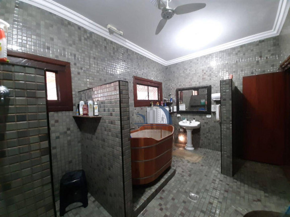 Imagem Chácara com 6 Quartos à Venda, 4.770 m² em Canto Do Forte - Praia Grande Imagem Chácara com 6 Quartos à Venda, 4.770 m² em Canto Do Forte - Praia Grande