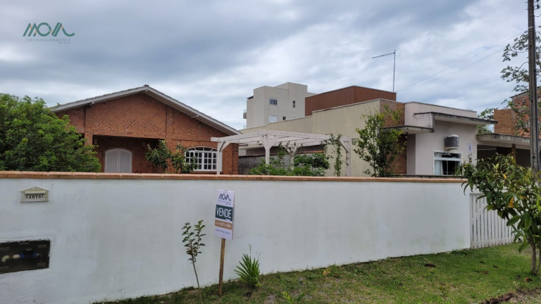Imagem Casa com 3 Quartos à Venda, 118 m² em Brandalize - Itapoá Imagem Casa com 3 Quartos à Venda, 118 m² em Brandalize - Itapoá