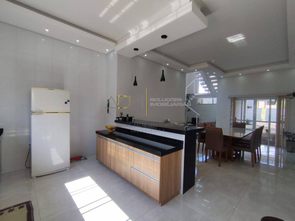 Imagem Casa com 5 Quartos à Venda, 372 m² em Jardim Chácara Dos Pinheiros - Botucatu Imagem Casa com 5 Quartos à Venda, 372 m² em Jardim Chácara Dos Pinheiros - Botucatu