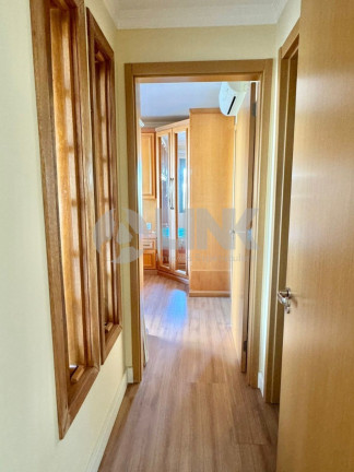 Imagem Apartamento com 2 Quartos à Venda, 70 m² em Menino Deus - Porto Alegre