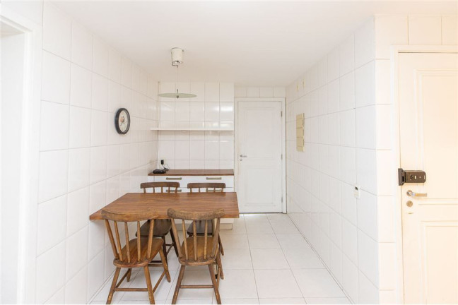 Imagem Apartamento com 3 Quartos à Venda, 181 m² em Moema - São Paulo Imagem Apartamento com 3 Quartos à Venda, 181 m² em Moema - São Paulo
