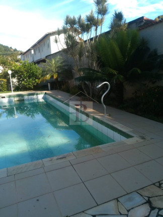 Imagem Casa com 6 Quartos à Venda, 600 m² em Pendotiba - Niterói