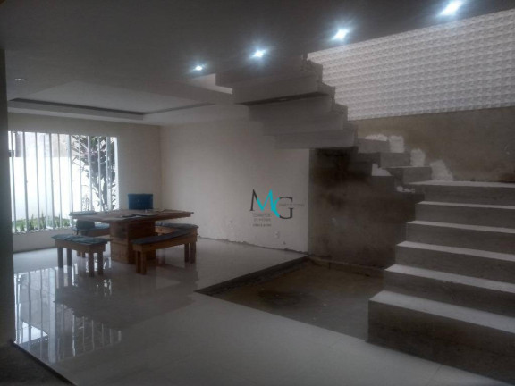 Imagem Casa com 3 Quartos à Venda, 229 m² em Cosmos - Rio De Janeiro