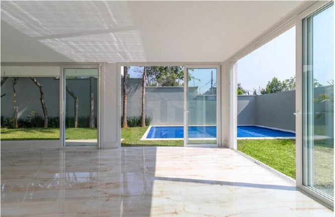 Casa de Condomínio com 4 Quartos à Venda, 750 m² em Chácara Flora - São Paulo