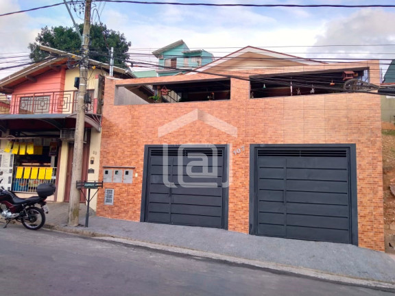 Imagem Casa com 3 Quartos à Venda, 215 m² em Jardim Paraíso - Poços De Caldas Imagem Casa com 3 Quartos à Venda, 215 m² em Jardim Paraíso - Poços De Caldas