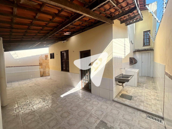 Imagem Casa com 4 Quartos à Venda, 180 m² em Sapiranga - Fortaleza