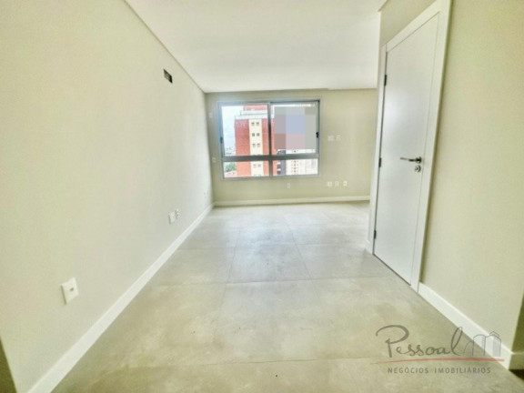 Imagem Apartamento com 1 Quarto à Venda, em Centro - Florianópolis Imagem Apartamento com 1 Quarto à Venda, em Centro - Florianópolis