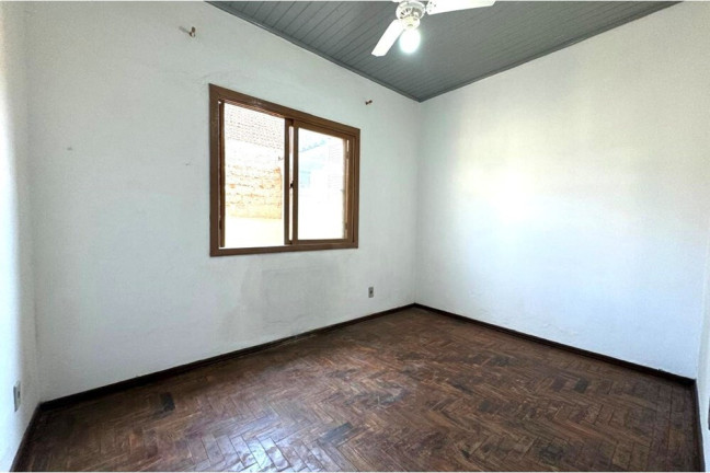 Imagem Casa com 3 Quartos à Venda, 192 m² em Sarandi - Porto Alegre Imagem Casa com 3 Quartos à Venda, 192 m² em Sarandi - Porto Alegre