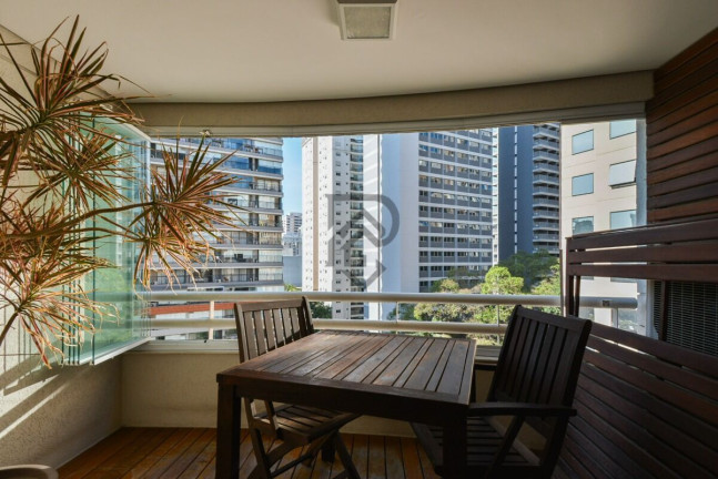 Imagem Apartamento com 4 Quartos à Venda, 104 m² em Moema - São Paulo