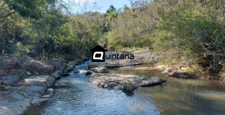 Imagem Imóvel com 4 Quartos à Venda, 380.000 m² em Cascata - Pelotas Imagem Imóvel com 4 Quartos à Venda, 380.000 m² em Cascata - Pelotas