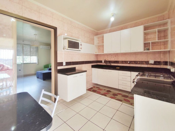 Imagem Casa com 4 Quartos à Venda, 256 m² em Glória - Porto Alegre Imagem Casa com 4 Quartos à Venda, 256 m² em Glória - Porto Alegre