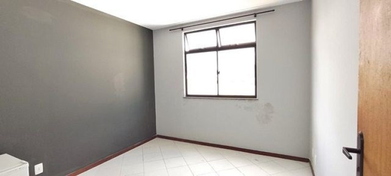 Imagem Imóvel com 1 Quarto à Venda, 30 m² em Várzea - Teresópolis Imagem Imóvel com 1 Quarto à Venda, 30 m² em Várzea - Teresópolis