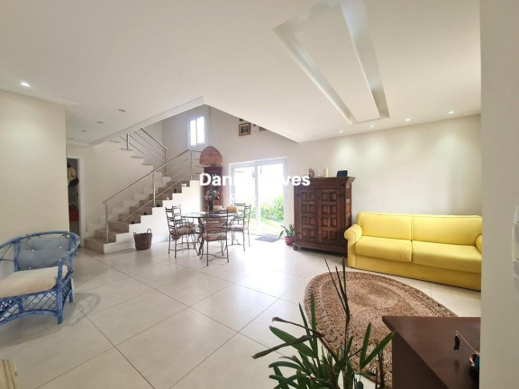 Imagem Casa com 4 Quartos à Venda, 228 m² em Vilas Do Atlântico - Lauro De Freitas Imagem Casa com 4 Quartos à Venda, 228 m² em Vilas Do Atlântico - Lauro De Freitas