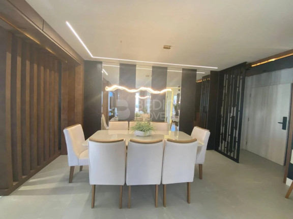 Imagem Apartamento com 3 Quartos à Venda, 144 m² em Centro - Balneário Camboriú Imagem Apartamento com 3 Quartos à Venda, 144 m² em Centro - Balneário Camboriú