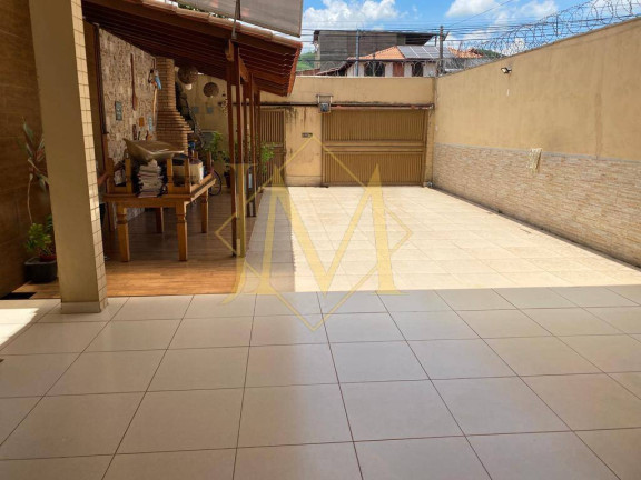 Imagem Casa com 3 Quartos à Venda, em Caladinho - Coronel Fabriciano Imagem Casa com 3 Quartos à Venda, em Caladinho - Coronel Fabriciano