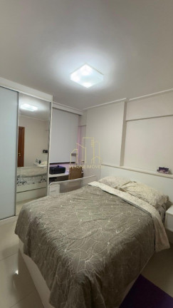 Imagem Imóvel com 4 Quartos à Venda, 137 m² em Pituba - Salvador Imagem Imóvel com 4 Quartos à Venda, 137 m² em Pituba - Salvador