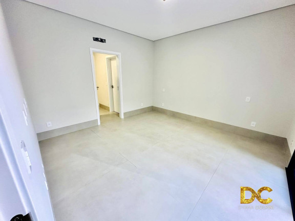 Imagem Casa de Condomínio com 4 Quartos à Venda, 258 m² em Ribeirão Do Lipa - Cuiabá Imagem Casa de Condomínio com 4 Quartos à Venda, 258 m² em Ribeirão Do Lipa - Cuiabá