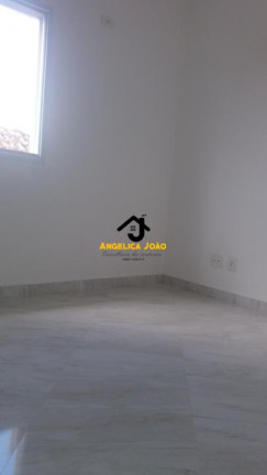 Imagem Casa de Condomínio com 3 Quartos à Venda, 210 m² em Vila Sao Jorge - São Vicente