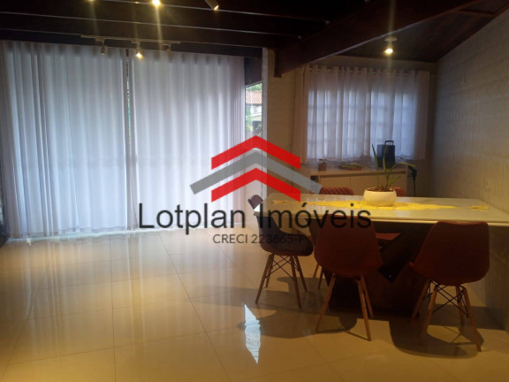 Imagem Sobrado com 4 Quartos à Venda, 20 m² em Chácaras Maringá - Atibaia Imagem Sobrado com 4 Quartos à Venda, 20 m² em Chácaras Maringá - Atibaia