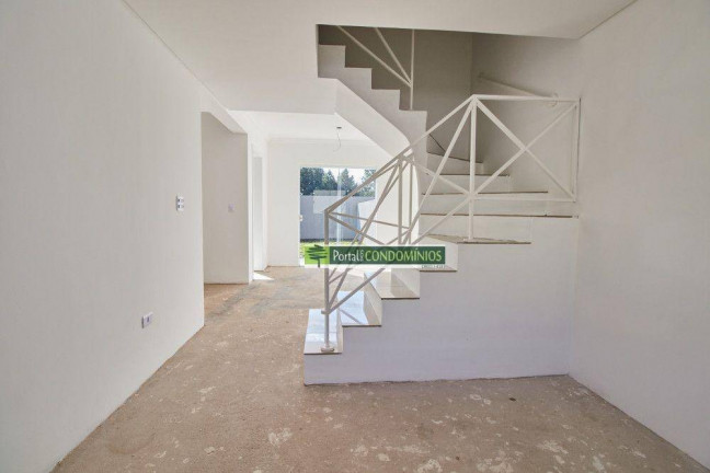 Imagem Sobrado com 3 Quartos à Venda, 99 m² em Abranches - Curitiba