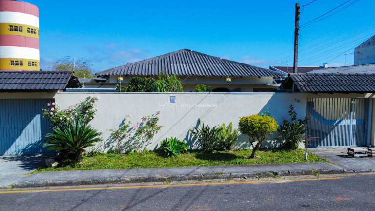 Imagem Casa com 5 Quartos à Venda, 338 m² em Orleans - Curitiba