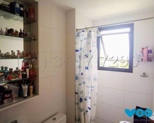 Imagem Imóvel com 2 Quartos à Venda, 68 m² em Menino Deus - Porto Alegre