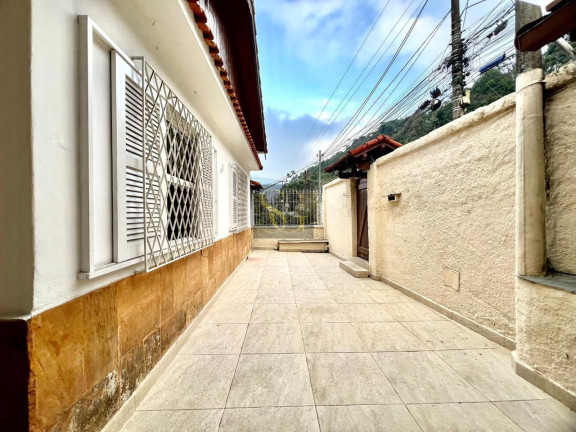Imagem Casa com 2 Quartos à Venda, 108 m² em Tijuca - Teresópolis Imagem Casa com 2 Quartos à Venda, 108 m² em Tijuca - Teresópolis