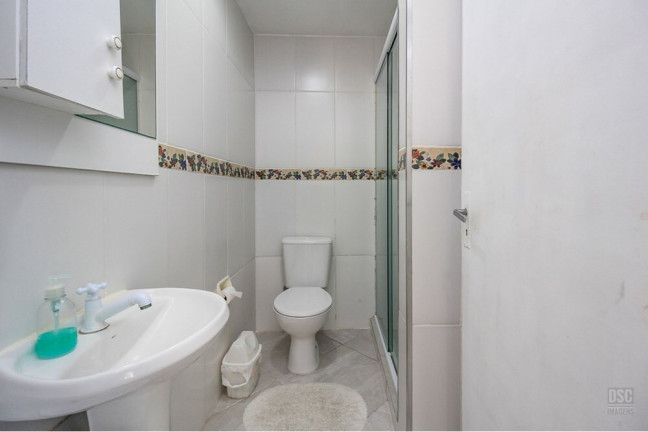 Imagem Imóvel com 2 Quartos à Venda, 60 m² em Ipanema - Porto Alegre Imagem Imóvel com 2 Quartos à Venda, 60 m² em Ipanema - Porto Alegre