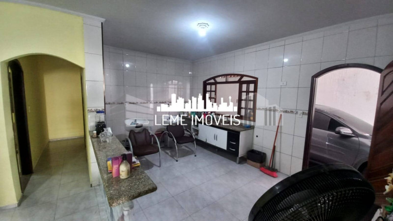 Imagem Casa com 6 Quartos à Venda, 250 m² em Jardim Roseli - São Paulo Imagem Casa com 6 Quartos à Venda, 250 m² em Jardim Roseli - São Paulo