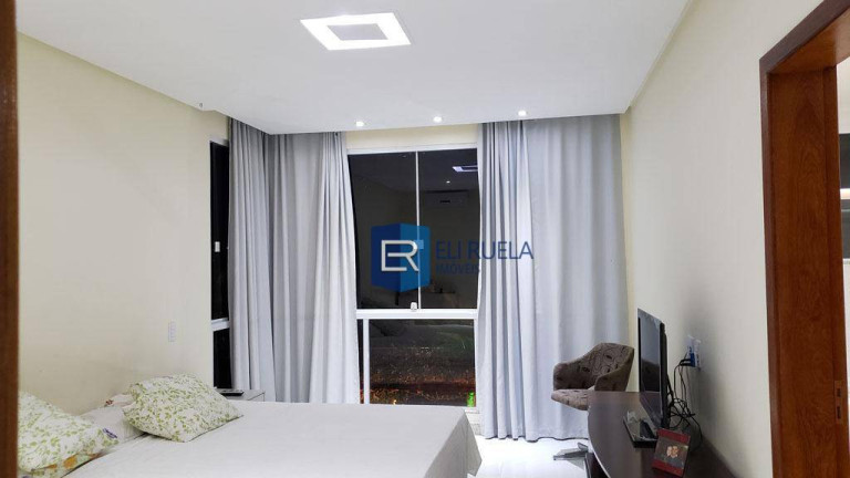 Imagem Casa com 4 Quartos à Venda, 320 m² em Interlagos - Vila Velha Imagem Casa com 4 Quartos à Venda, 320 m² em Interlagos - Vila Velha