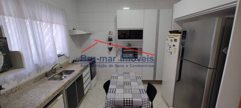 Imagem Casa com 3 Quartos à Venda, 126 m² em Marapé - Santos Imagem Casa com 3 Quartos à Venda, 126 m² em Marapé - Santos