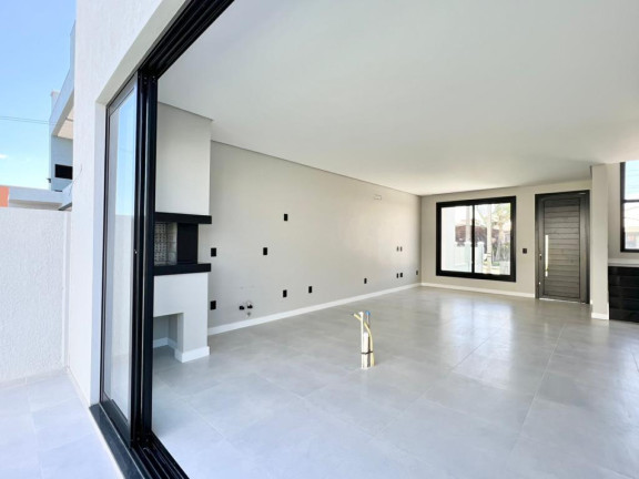 Imagem Casa com 3 Quartos à Venda, 127 m² em Zona Norte - Capao Da Canoa Imagem Casa com 3 Quartos à Venda, 127 m² em Zona Norte - Capao Da Canoa